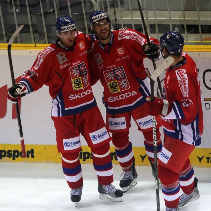 Hokejová reprezentace poprvé v osmnátcileté historii série Euro Hockey Tour vyhrála finskou Karjalu.