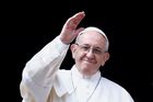 "Děláme to samé, jen v bílých rukavičkách." Papež přirovnal dobrovolné potraty k praktikám nacistů