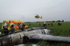 V Třebíči spadlo sportovní letadlo, dva muži jsou zraněni