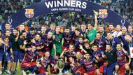 Fotbalisté Barcelony slavili páté vítězství v této prestižní trofeji,...