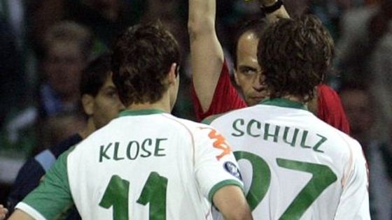 Finále Poháru UEFA bude španělskou záležitostí