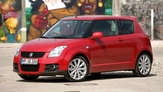 Suzuki Swift Sport má pod kapotou atmosférický zážehový čtyřválec.