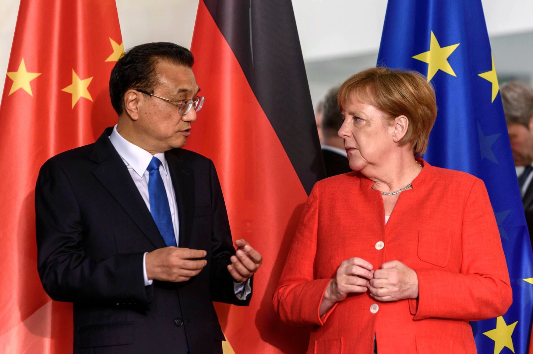 Německo; Čína; Merkel; Si ťin pching