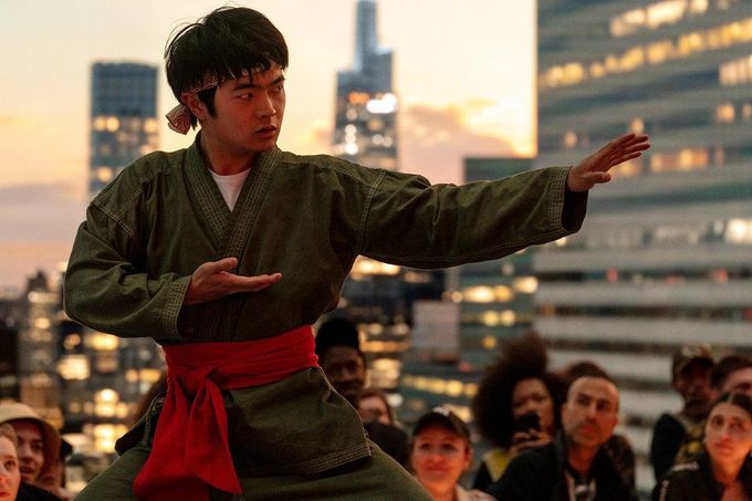 Snímek Karate Kid: Legendy (2025).