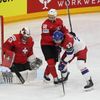 Lukáš Sedlák (23) před soupeřovou brankou ve finále MS 2024 Česko - Švýcarsko