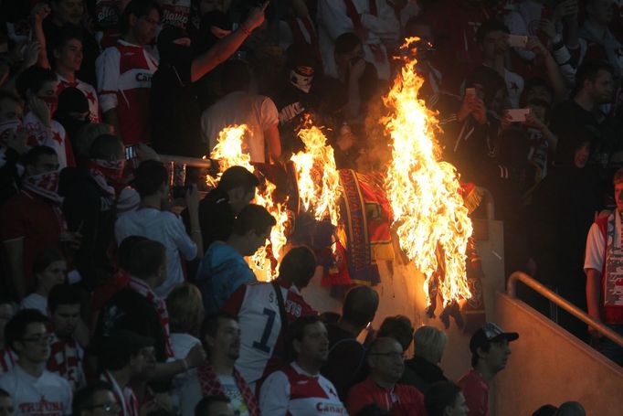 SL, Slavia-Sparta: fanoušci