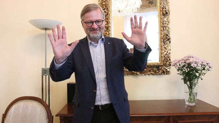 Vyžeňte Babiše, říkají mi lidé. Z řádění populistů jsou nešťastní, tvrdí Fiala; Zdroj foto: Radek Bartoníček