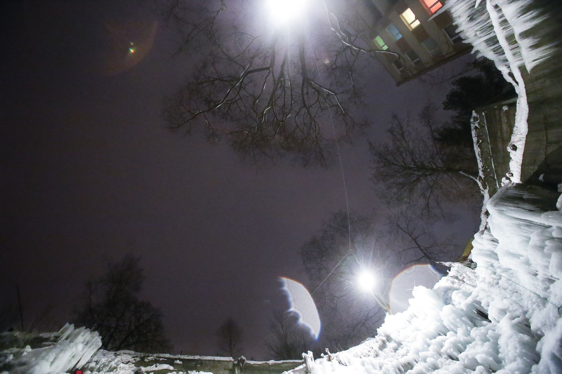 Umělá ledová stěna v Liberci