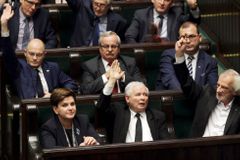 Polsko předložilo novou reformu ústavního soudu vstřícnou k EU