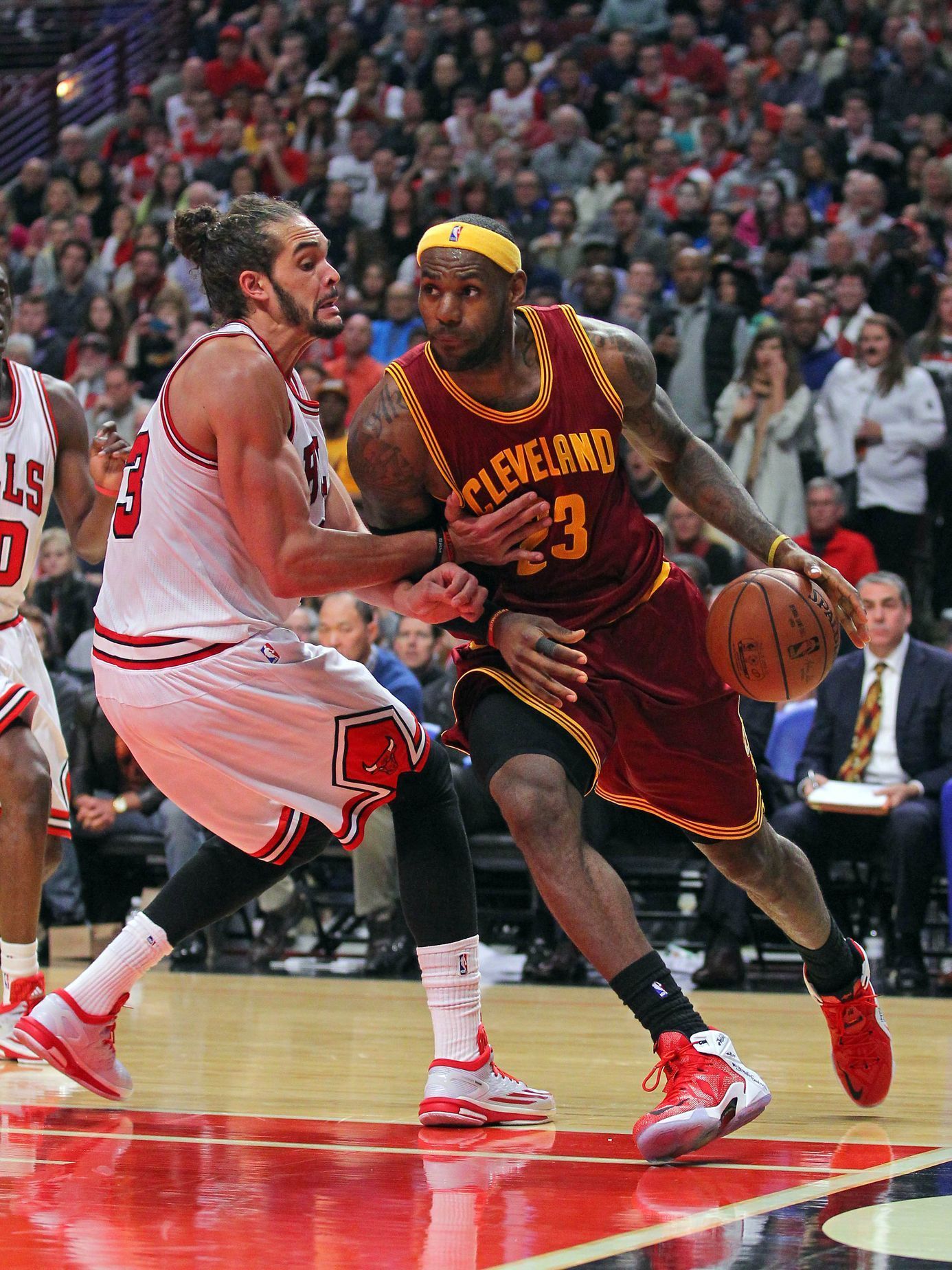 NBA: Cleveland Cavaliers at Chicago Bulls (James)