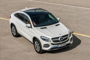 Kompletní přehled luxusních SUV v Česku: Nechte se rozmazlit pohodlím, prostorem i silnými motory