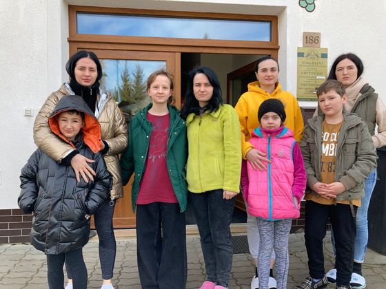 These women with children now live in the boarding house in Blatnička.