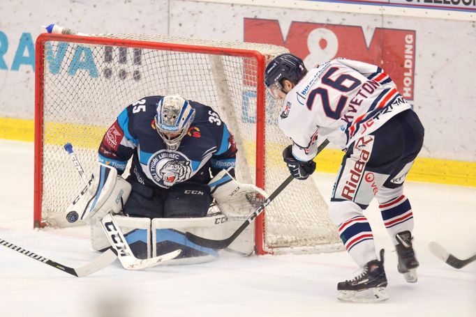 David Květoň, Roman Will. HC Vítkovice Ridera - HC Bílí Tygři Liberec, 38. kolo extraligy