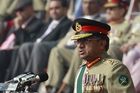 Mušarafovi hrozí smrt. Osvobozují ho ale bomby Talibánu
