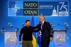 "Je to lepší, než to bylo." Kyjev je s výsledky summitu NATO převážně spokojený