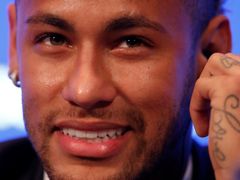Nová posila PSG Neymar