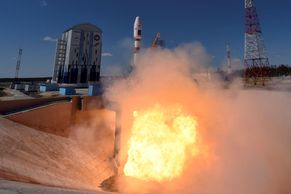 Lajdáctví, zlobil se Putin a udělil důtky. Start rakety z ruského kosmodromu vyšel až napodruhé