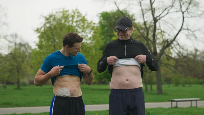 Fitness trenér Ondřej B. a herec Martin Pechlát