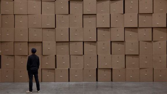 prepared dc-motors, cotton balls, cardboard boxes 70x70x70cm, Hauch Gallery