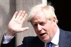 Boris Johnson v sídle britských premiérů na Downing Street ve středu 6.července.