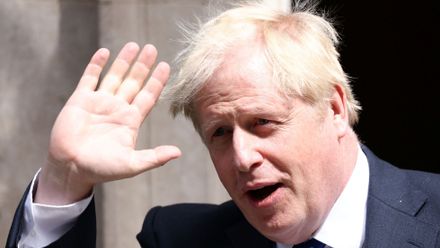 Po Brexitu Johnsonův exit. Jaké bude odcházení britského premiéra? Jiří Přibáň v DVTV