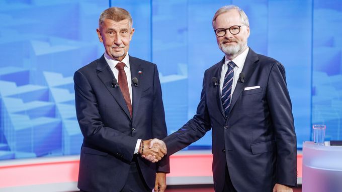 Archivní foto. Andrej Babiš a Petr Fiala (ODS).