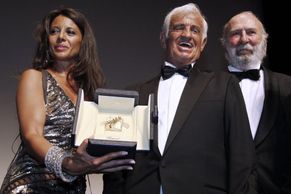 Jean-Paul Belmondo převzal v Cannes Zlatou palmu za celoživotní dílo