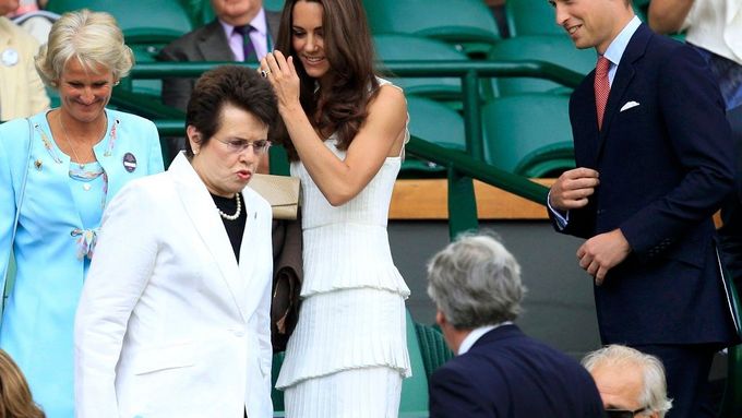 Ve Wimbledonu jde do tuhého. Osmifinálové bitvy sledoval i princ William s manželkou Kate
