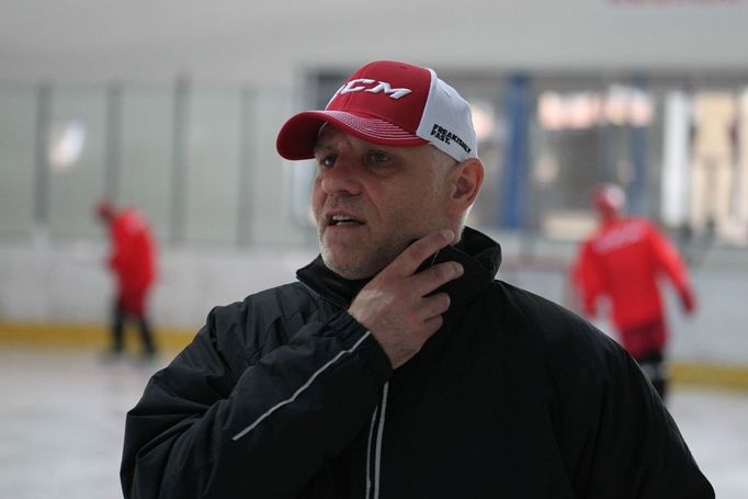 První trénink Mountfieldu Hradec Králové (2013)  - Peter Draisaitl