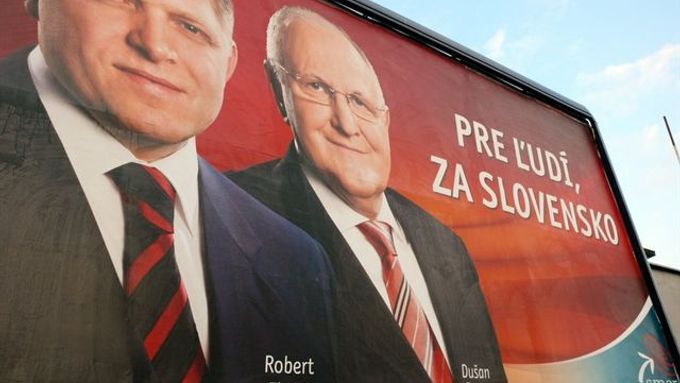 Robert Fico na volebním billboardu z roku 2010.