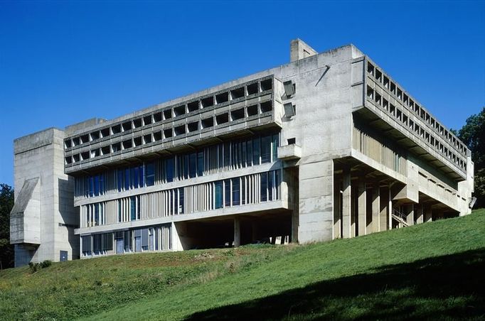 Sainte Marie de La Tourette, Le Corbusier