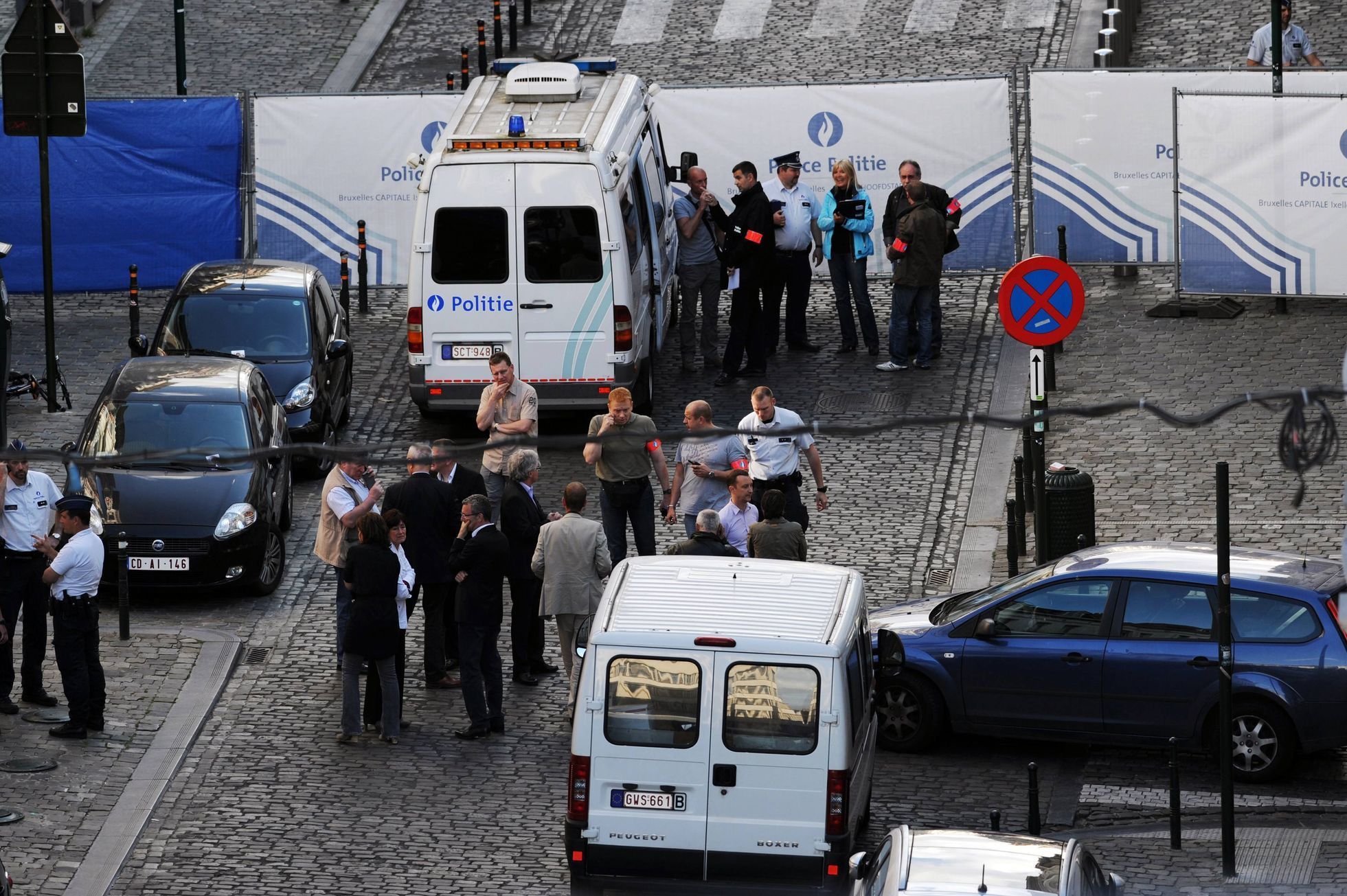 Policie po střelbě v centru Bruselu, 24. května 2014
