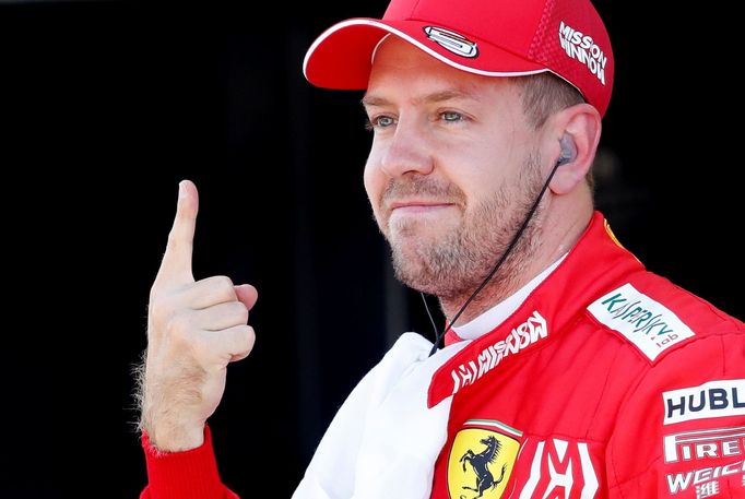 Sebastian Vettel slaví vítězství v kvalifikaci na VC Japonska 2019