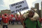Španělské odbory hrozí kvůli škrtům generální stávkou