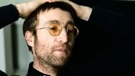 Jeden z nejznámějších muzikantů všech dob, britský zpěvák John Lennon, by 9. října oslavil pětasedmdesáté narozeniny. Projděte si jeho krátký, ale nesmírně bohatý život.