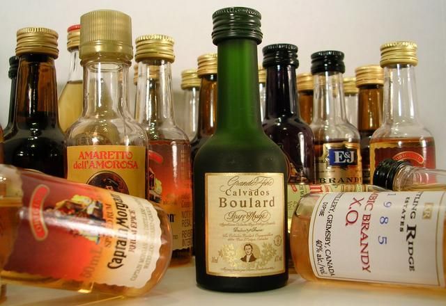 Finové pijí alkohol víc než málo