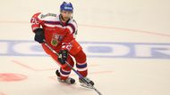 Jakub Kindl (30 let). V podstatě v totéž doufá i Jakub Kindl. Reprezentační bek přišel o poslední MS kvůli zranění a Florida, kde mu v červnu vypršel super kontrakt na 2,4 milionu dolarů ročně, mu už nový nenabídla. Kindl je tedy nyní bez angažmá. A z jeho počínání je více než jasné, že hodlá za každou cenu zůstat v Americe. Jinak by nejspíš dávno válel v Rusku, nebo se připravoval na start jakékoliv jiné evropské soutěže. Tady totiž o nabídky mít nouzi určitě nebude.