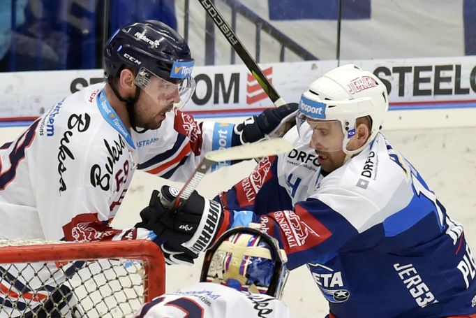 Vítkovice vs. Brno, Roman Szturc, Tomáš Plekanec