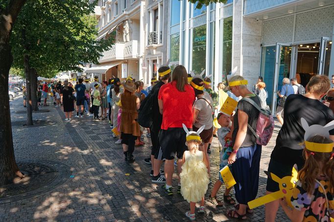 Otevření Pokemon shop in shopu v knihkupectví Luxor na Válavském náměstí v Praze