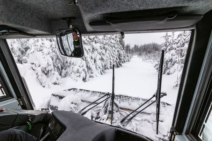 Zasněžená Šumava pohledem z rolby