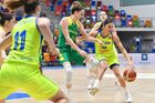 Basketbalistky USK prohrály doma se Šoproní. O jejich postupu rozhodne až poslední kolo