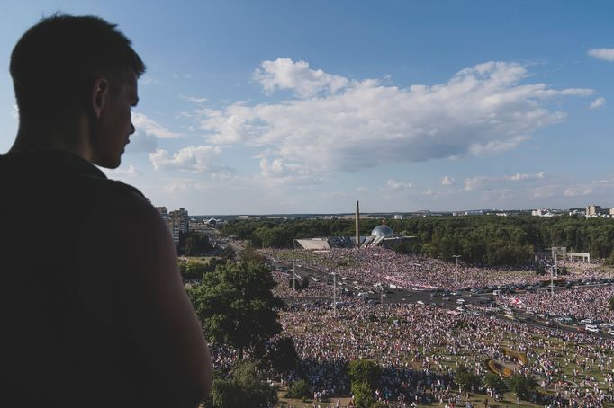 Protestů se zúčastnilo až 100 tisíc lidí.