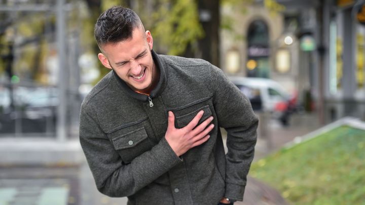 Srdeční selhání začíná jinde, ne u srdce. Lékař popisuje sedm nejčastějších příznaků