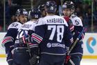 Magnitogorsk po třech prohrách zabral, Omsk ve šlágru KHL porazil 4:1