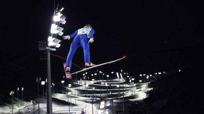 Čestmír Kožíšek v týmové soutěži na olympiádě v Pekingu 2022