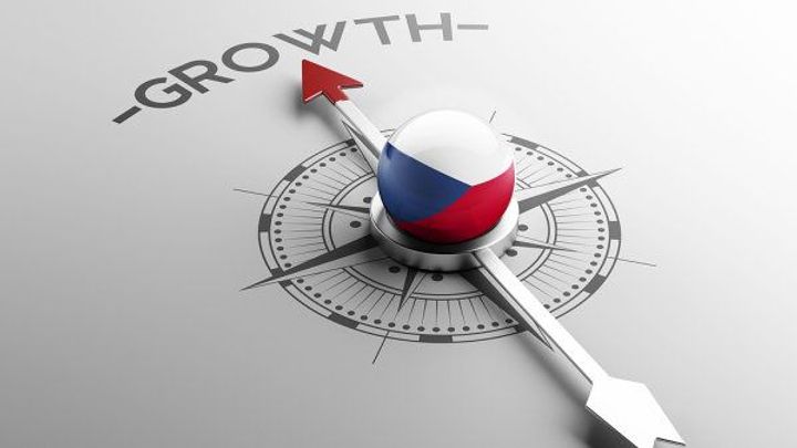 Česká ekonomika roste téměř o pět procent. Čerstvé údaje překvapily, koruna posiluje - Aktuálně.cz