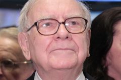 Investor a miliardář Warren Buffett vstoupil na Twitter