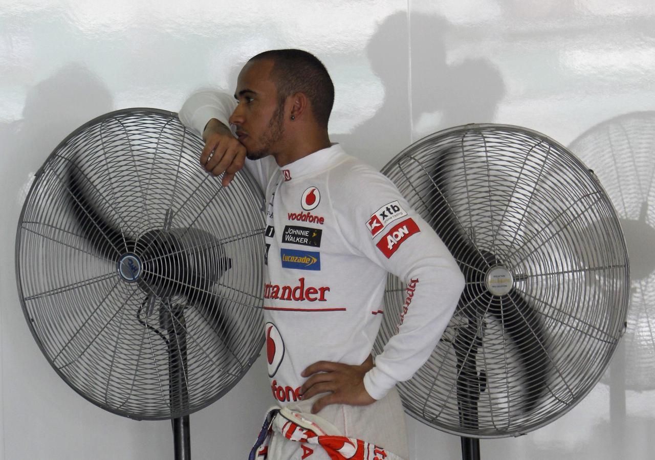 Lewis Hamilton v Malajsii