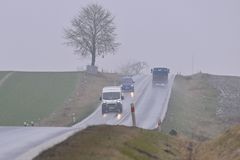 Počasí v Česku se výrazně změní. Meteorologové řekli, kde mohou být bílé Vánoce