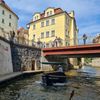 Praha Vltava historická centrum Čertovka